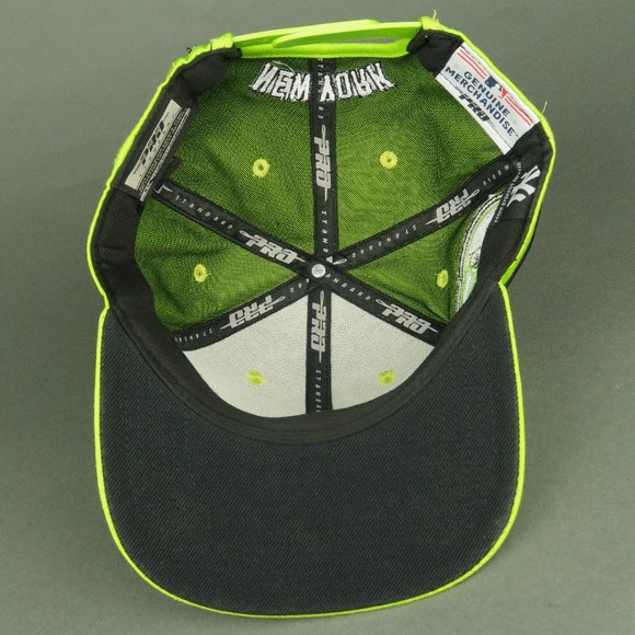 Pro Standard New York Yankees Subway Series Snapback Hat in Lime Green - Picture 9 of 12